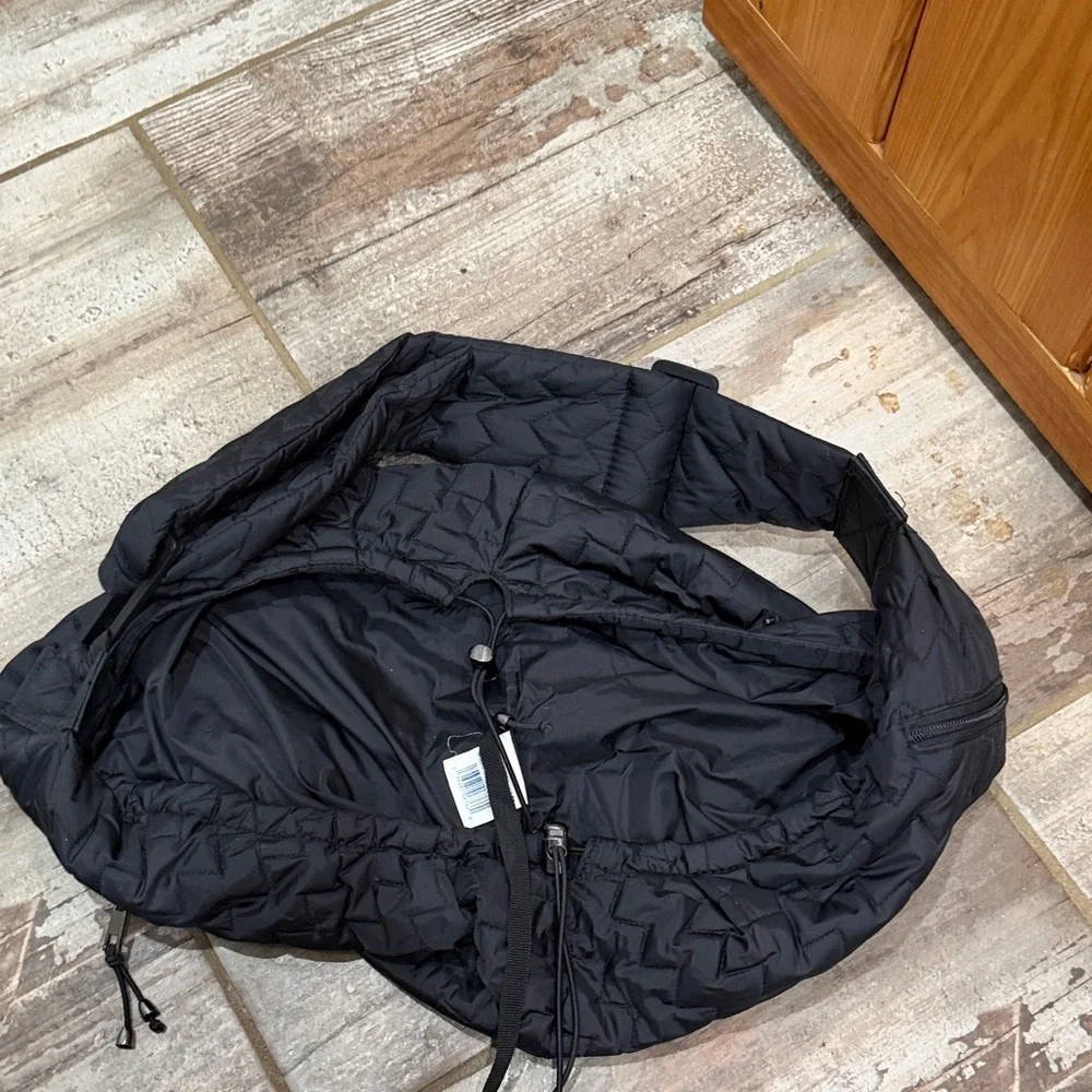 Black Quilted Top Paw Pet Sling Carrier
